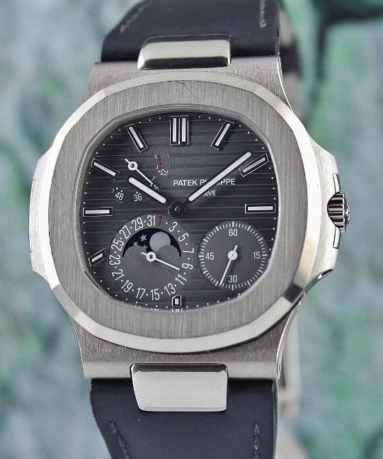 (image for) Unpolished Patek Philippe Jumbo Size Nautilus 18K White Gold / 5712G-001